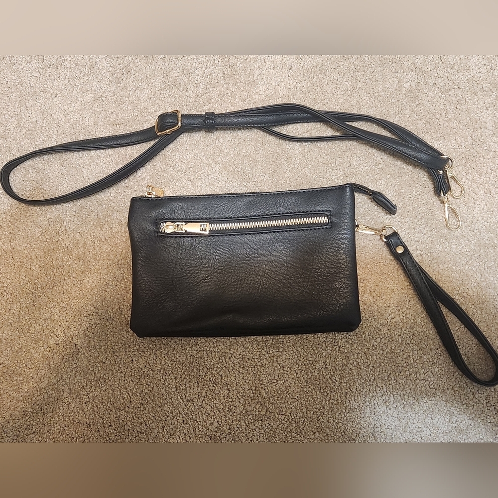 Black Crossbody/clutch - Picture 2 of 8